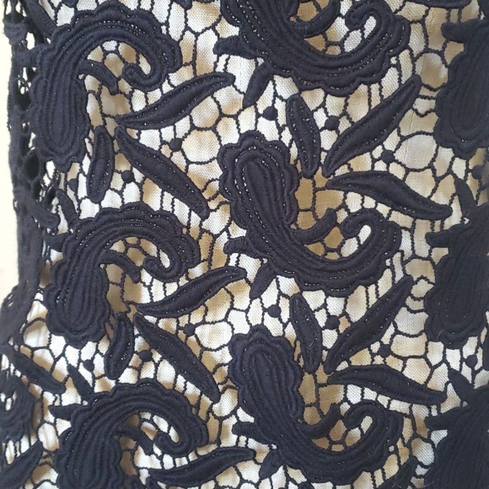 LOFT Black Crochet Lace Sheer Top Short Sleeve Keyhole Petite Medium PM - Picture 6 of 12